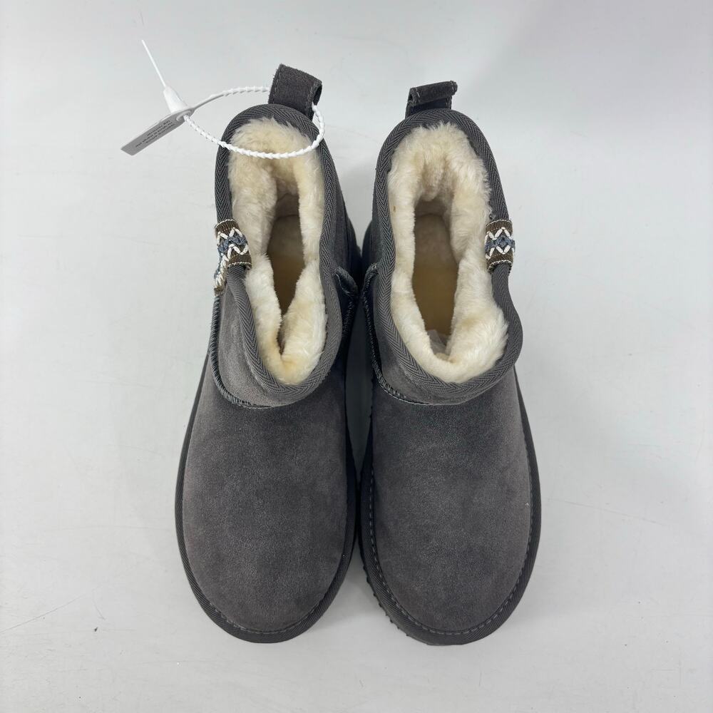 Women’s Suede Booties Size 7 Gray Genuine Leather Winter Comfort - Picture 11 of 12